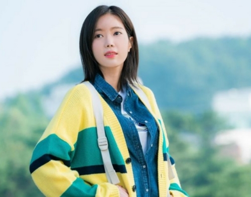 Gái đẹp Hàn Quốc 1000 cô trông như 1 và ám ảnh "đập đi xây lại" - 3