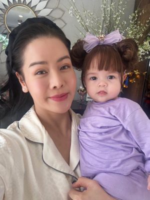 Con gái lai ngoại quốc nhà Nhật Kim Anh rõ nét xinh như búp bê, một bức ảnh thu về hơn 15.000 lượt tương tác