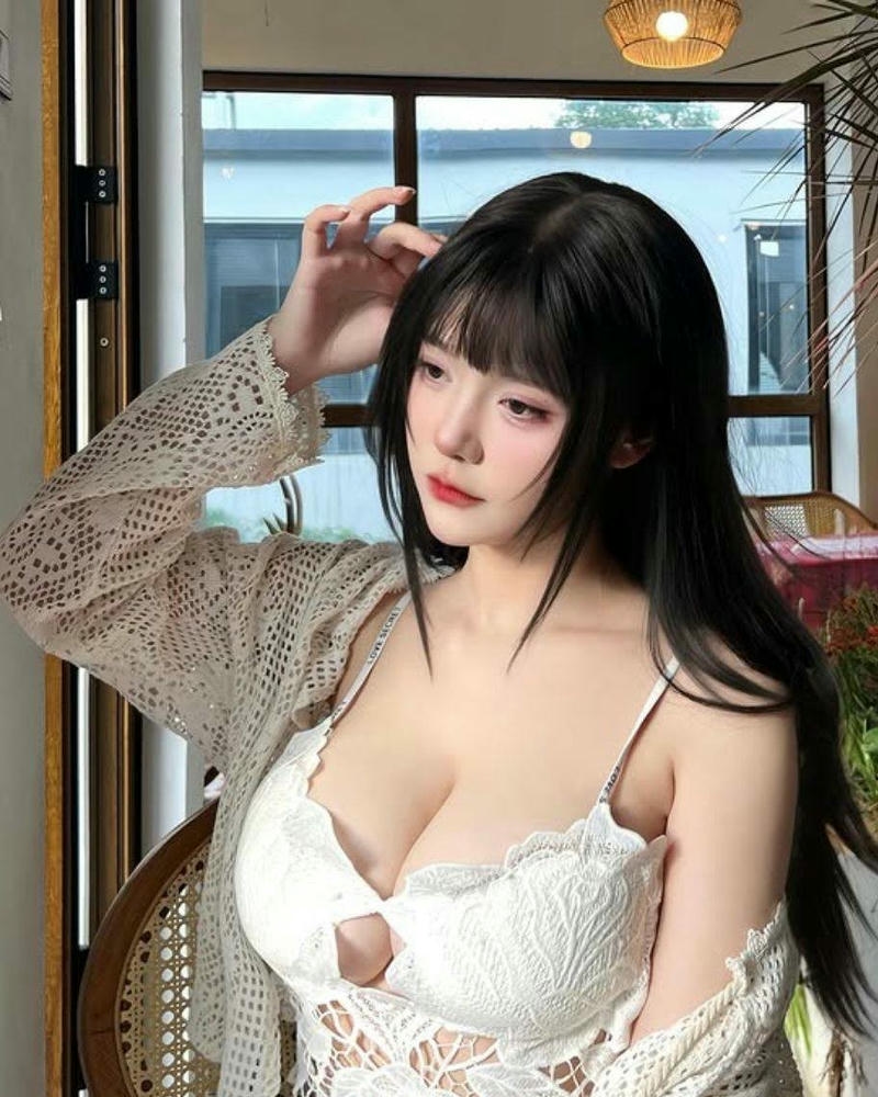 Ảnh gái xinh vú khoe vú to đẹp quyến rũ