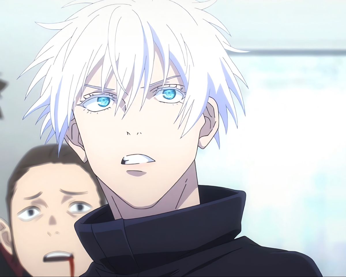 Nhìn nghiêng cũng đẹp, nhìn nghiêm cũng ngầu