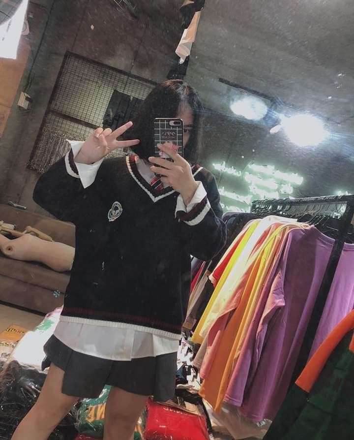 Ảnh Mèo Simmy mới nhất 2025 nổi bật trên mạng xã hội