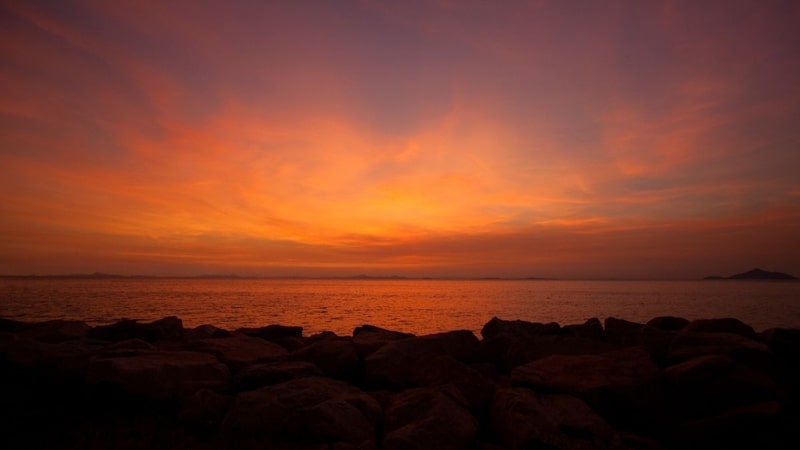 Hình ảnh hoàng hôn, phong cảnh cô đơn 