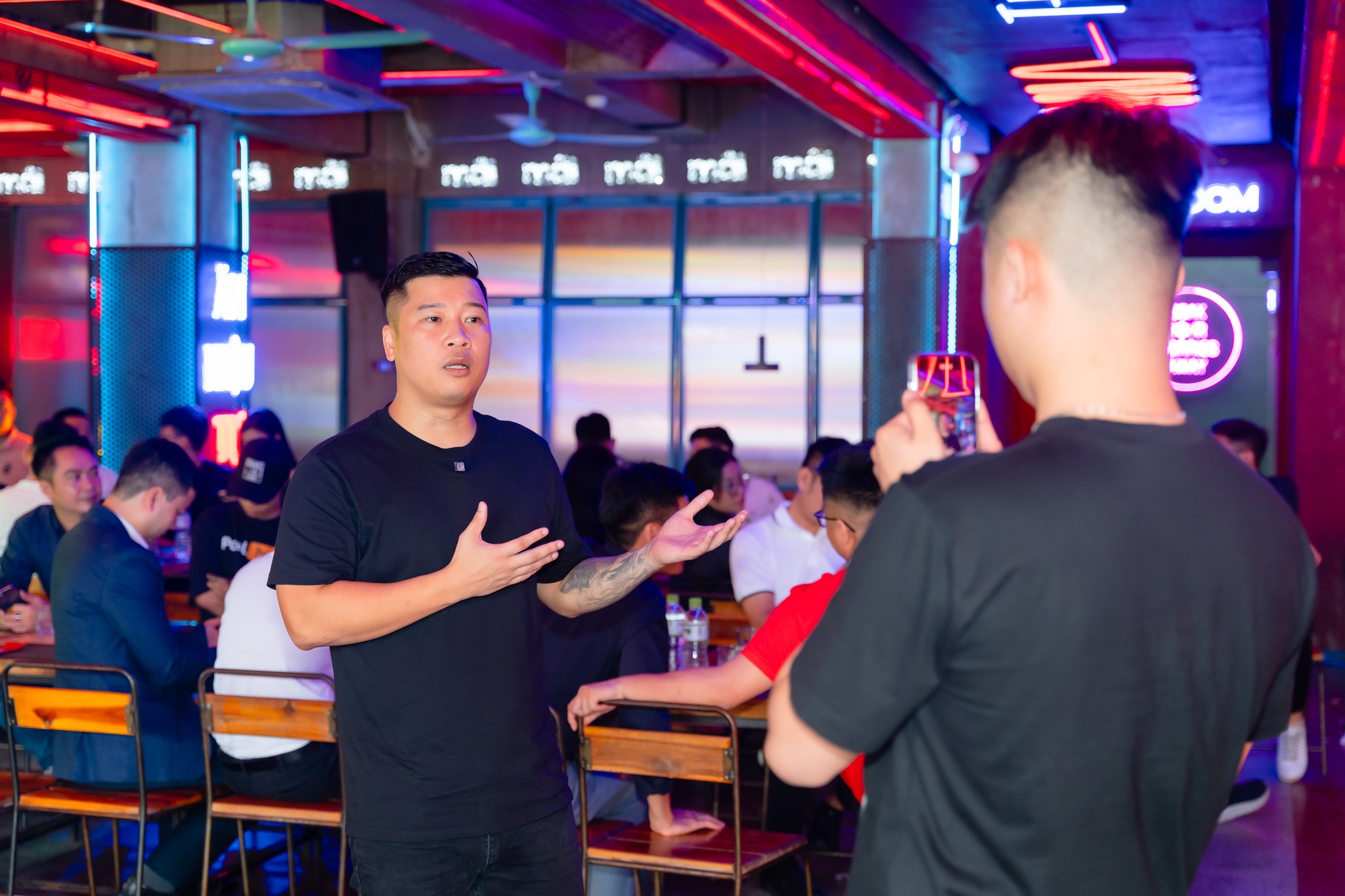 Những Hình ảnh đẹp Tại Lễ Họp Báo Ra Mắt Giải Quán Nhậu Tự Do Aoe League Summer 2024