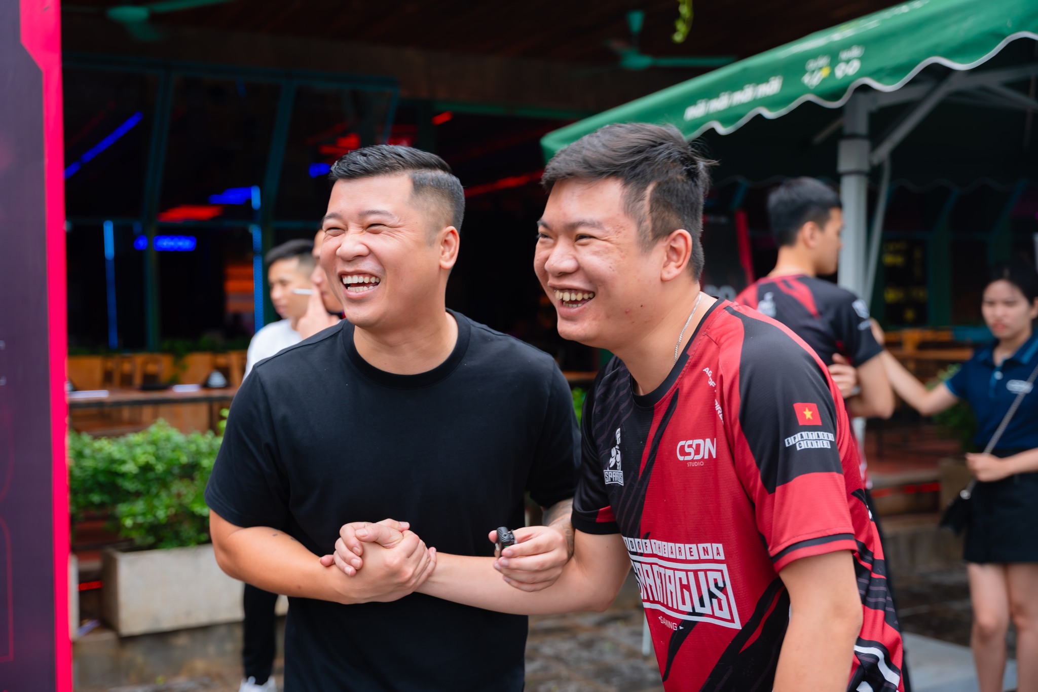 Những Hình ảnh đẹp Tại Lễ Họp Báo Ra Mắt Giải Quán Nhậu Tự Do Aoe League Summer 2024