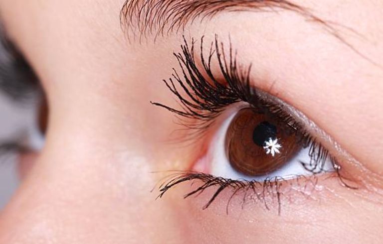 Nguyên nhân gây loạn thị một bên mắt