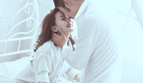 Sắp cưới tình cũ dọa tung ảnh sex - 1