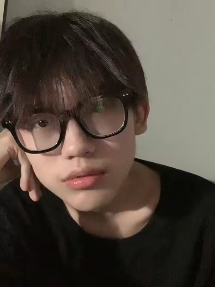 Ảnh trai đẹp 2012 thường xuyên được tìm kiếm và tạo sự tò mò cho nhiều người