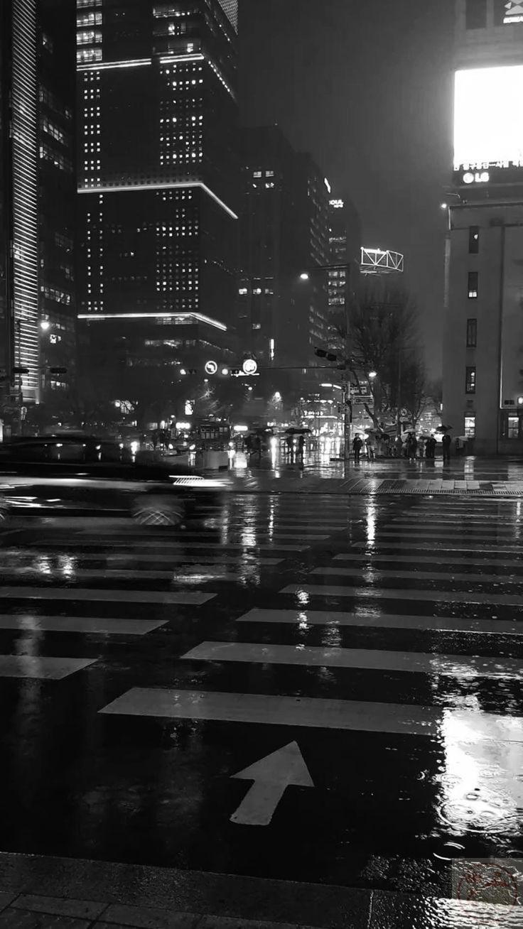 Hình ảnh mưa đơn sắc khơi dậy sự tĩnh lặng trong tâm hồn người xem