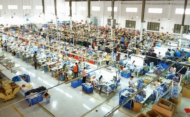 cho-nhan-may-gia-cong-ao-goi