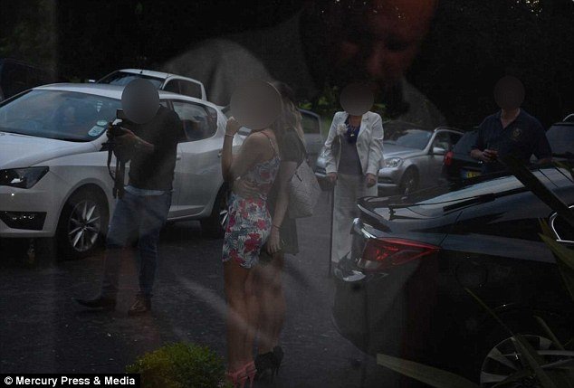 495F49F100000578-5410109-image-a-16_1519072584730 4