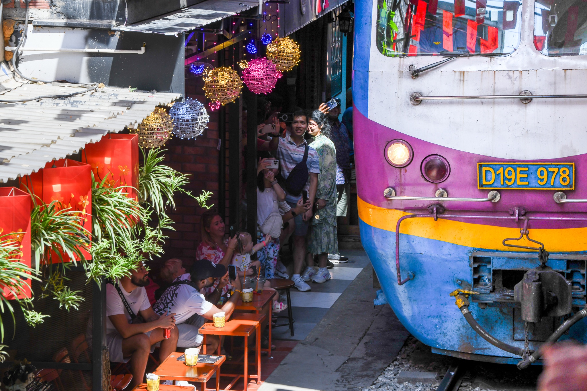 ca phe duong tau anh 2