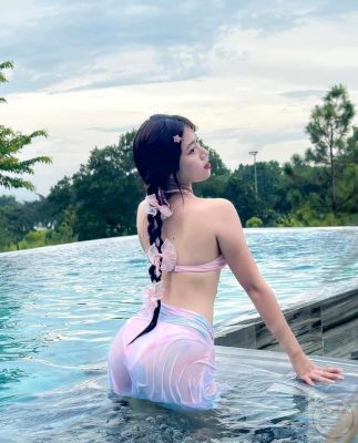 Hạ Nhiên bikini sexy: Body săn chắc và thần thái tự tin trong bộ ảnh mới