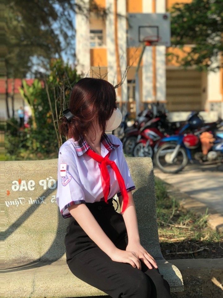 Nét duyên dáng ngọt ngào trong ảnh gái xinh cấp 2 khiến lòng bồi hồi