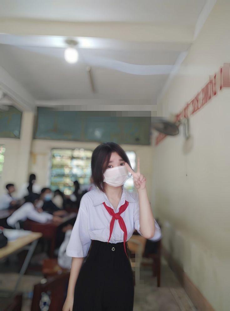 Ảnh gái xinh cấp 2 tinh nghịch dễ thương làm người xem nhớ mãi