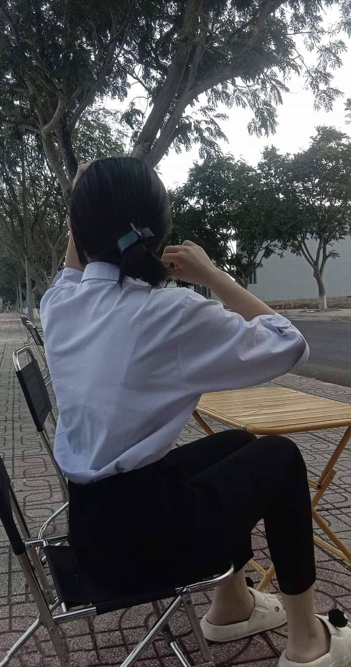 Ảnh gái xinh cấp 2 hồn nhiên dễ thương làm ánh nhìn thêm say đắm