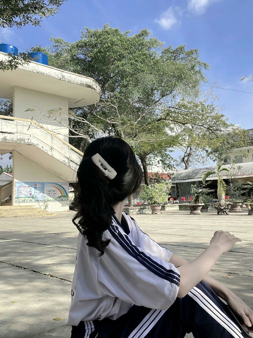 Vẻ đẹp ngọt ngào tinh khôi trong ảnh gái xinh cấp 2 khiến ánh nhìn khó rời