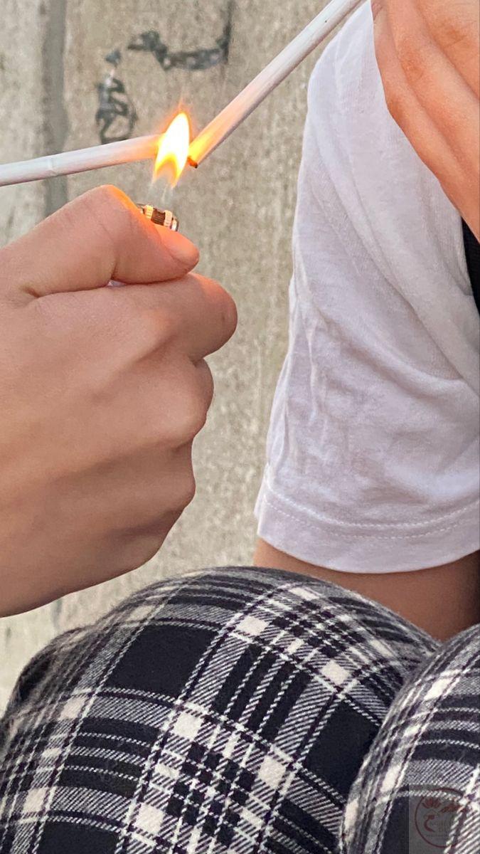 Sự yên lặng hiện hữu rõ rệt qua từng chi tiết trong tấm hình này