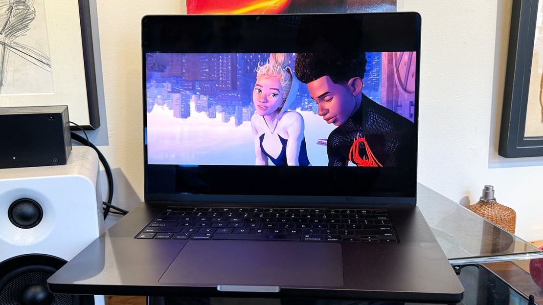 12 Laptop Màn Hình Lớn Đẹp, Hiệu Năng Khủng Cho Ai Thích Không Gian Rộng