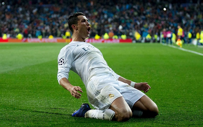 Ảnh cầu thủ Ronaldo ăn mừng khi ghi bàn