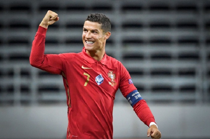 Tiểu sử của cầu thủ Ronaldo