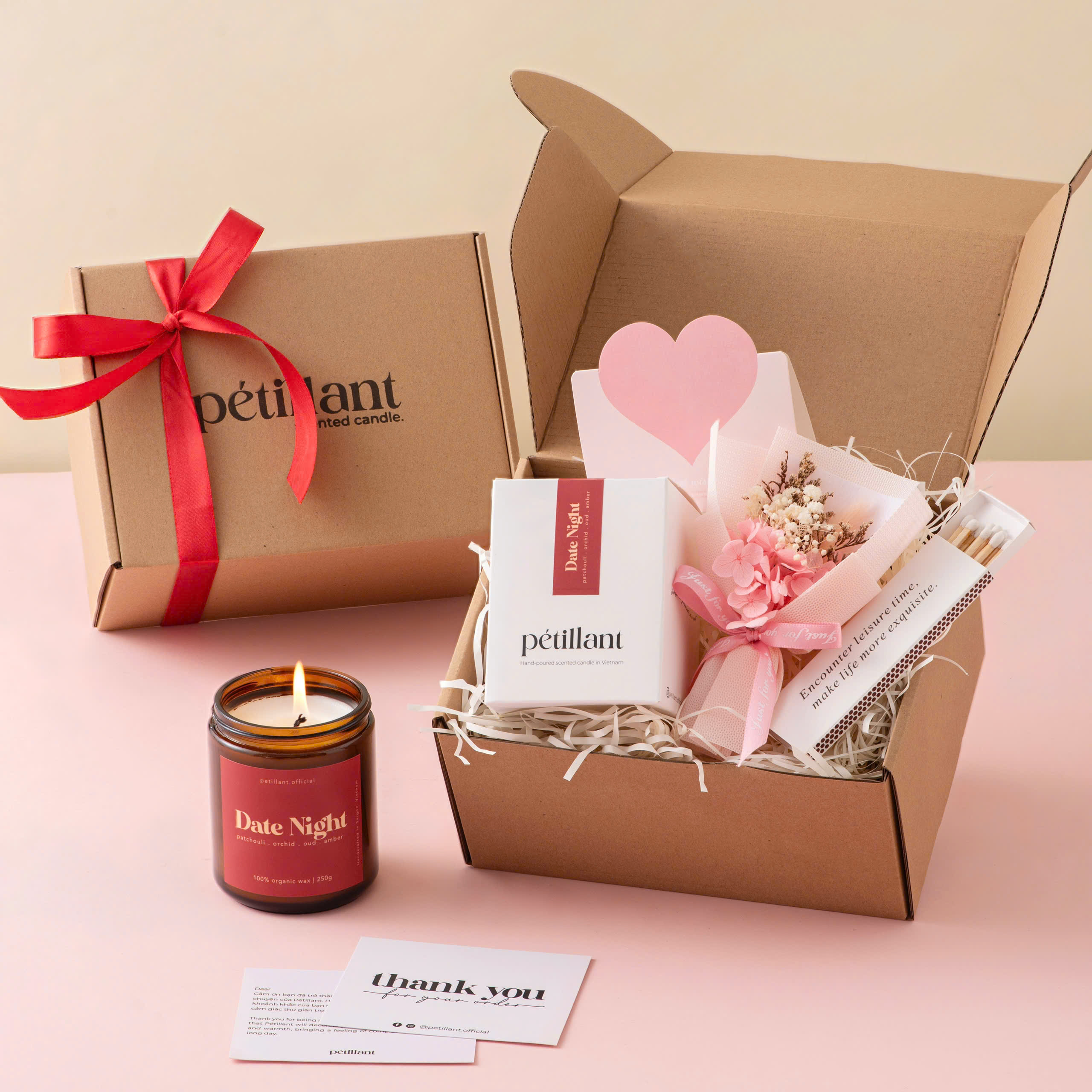 Nến thơm là một món quà ngày 8/3 ý nghĩa và sang trọng