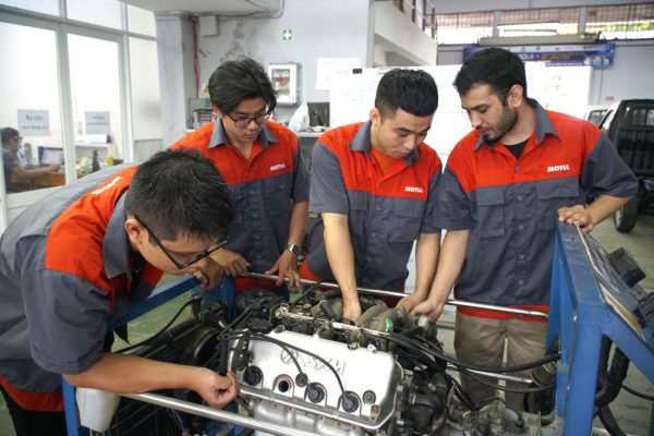 Học một biết mười với ngành Kỹ thuật Ô tô