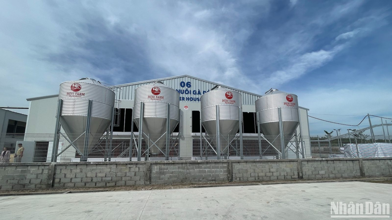 Khu chăn nuôi thiết kế đáp ứng tiêu chuẩn xanh.