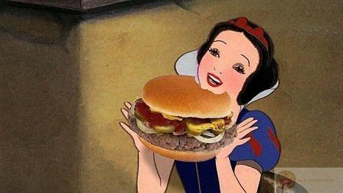 Tôi ăn hết bánh vì vương quốc không cấm