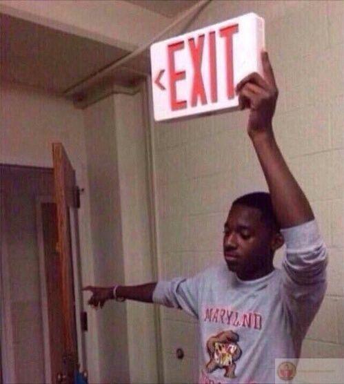 Một cử chỉ bất ngờ cũng đủ khiến cả cộng đồng mạng cười nghiêng ngả