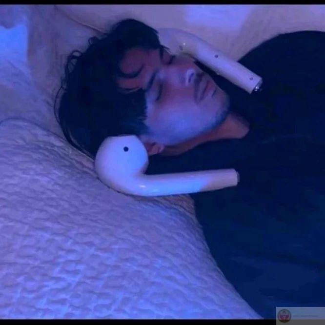 Bất lực meme mệt mỏi