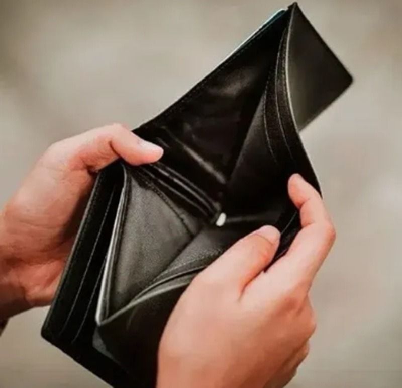 Ý nghĩa của meme hết tiền