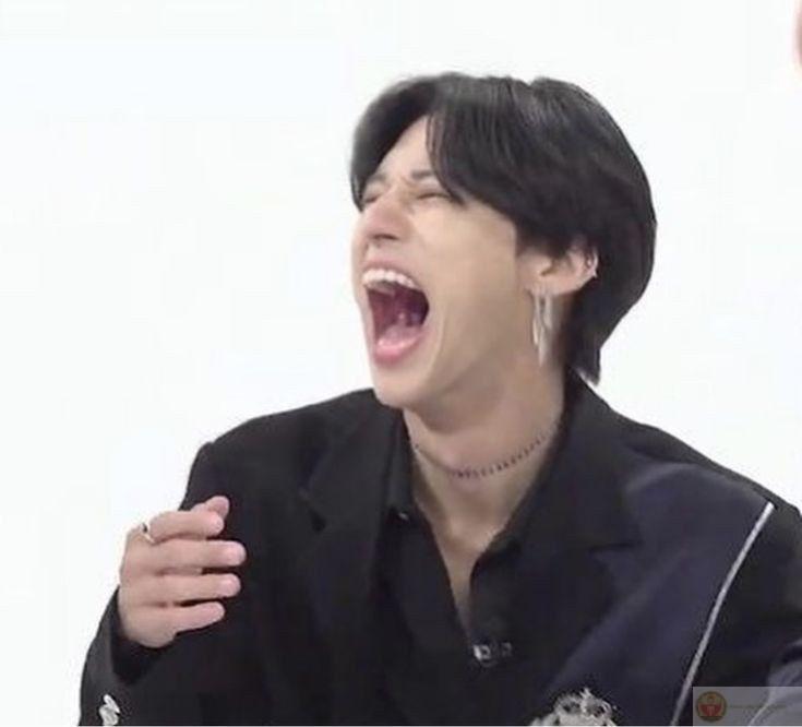 Tưởng giận dữ mà bật cười thành ra mất oai