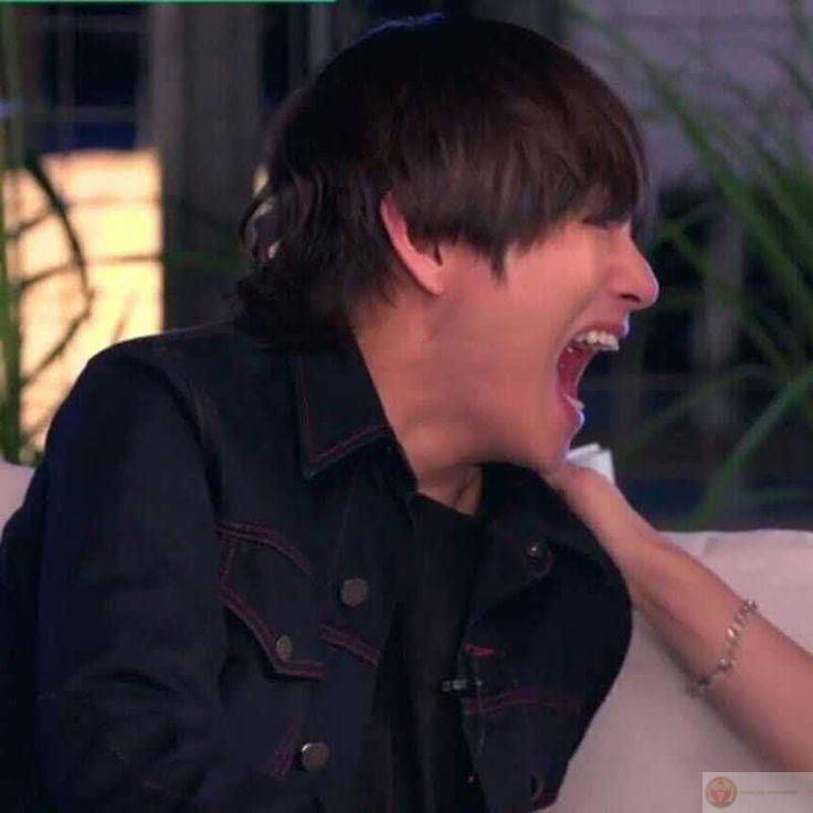 Ai cười kiểu gì không biết, mình cười như nổ