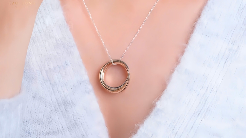 cach-xoay-nhan-cuoi-biet-trai-hay-gai 1