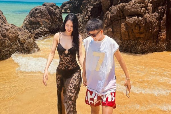 Hot girl bóng đá Trần Thị Duyên công khai người yêu?