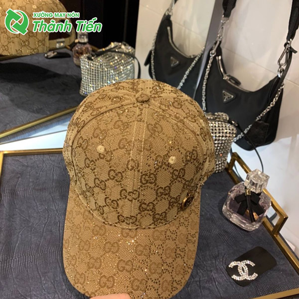 cach-nhan-biet-mu-gucci-xin-06