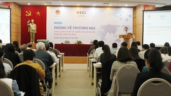 "Phòng vệ thương mại - Công cụ bảo vệ lợi ích ngành sản xuất nội địa trong bối cảnh hội nhập"