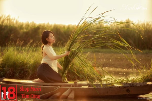 Tải hình ảnh gái quê xinh đẹp trong trang phục áo yếm miền Bắc (6)