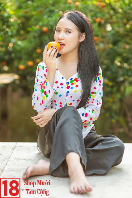 Gái Xinh Miền Tây Mặc áo Bà Ba (2)