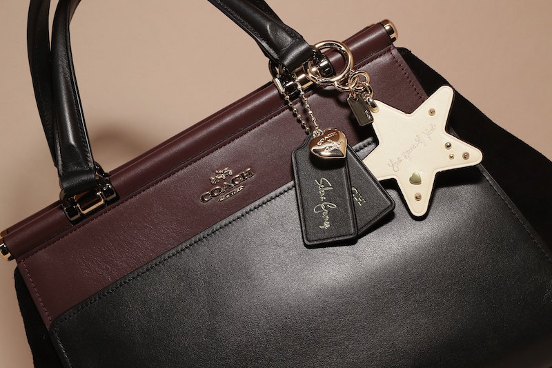 Phân biệt túi Coach thật và giả như một chuyên gia hàng hiệu
