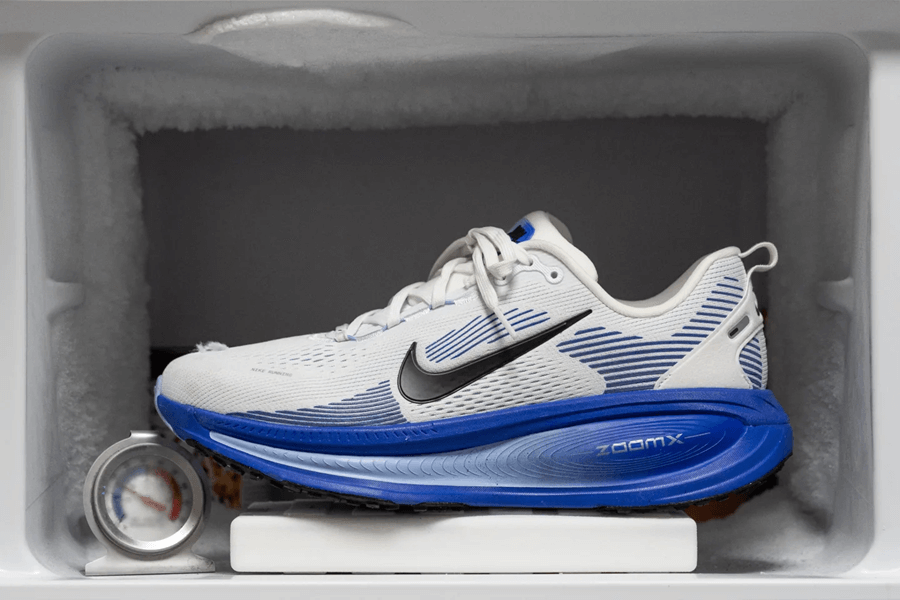 Review Nike Vomero 18: Giày chạy siêu thoải mái cho đường dài