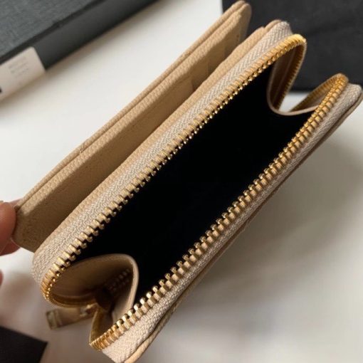 Đối tượng phù hợp sử dụng ví YSL