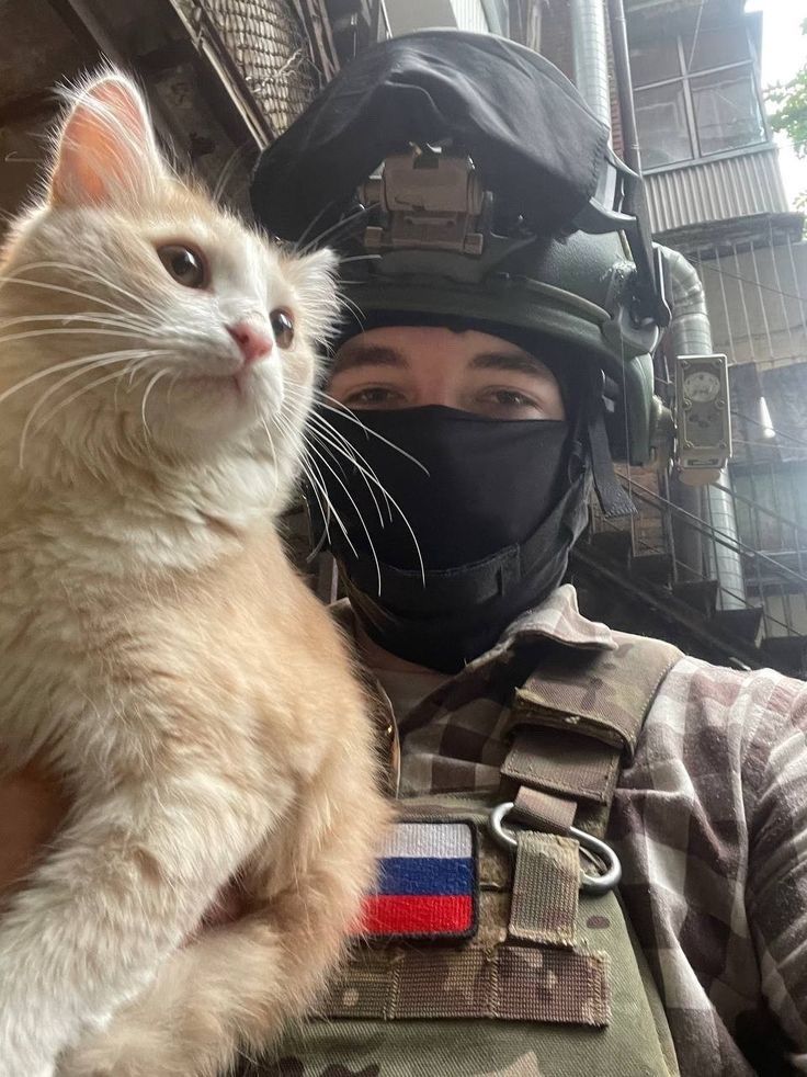 Meme này cười ra nước mắt theo đúng nghĩa đen