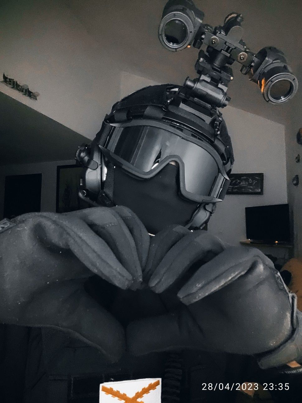 Mỗi cú click là một pha điều tra tiềm tàng