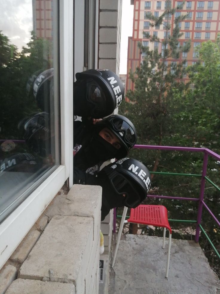 Chỉ là meme thôi mà run như đọc bản án