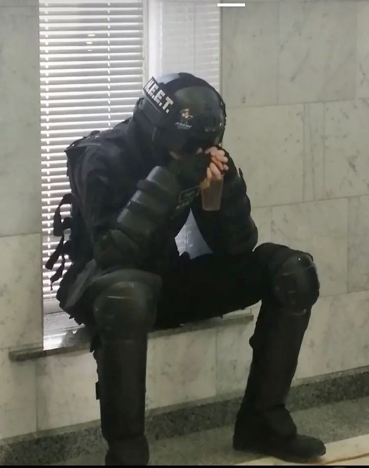 Chỉ là chia sẻ nhẹ, không cần căng vậy đâu