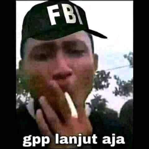 Bên ngoài trời nắng, trong lòng sấm chớp