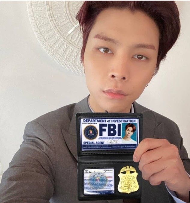 Bấm nhầm gửi ảnh dìm cho mẹ, FBI tự động rollback