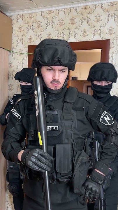 FBI đọc nhật ký hàng ngày, cười lăn vì quá nhạt