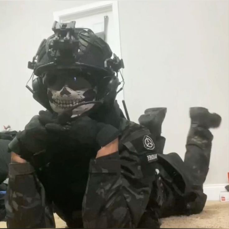 Gõ sai một từ, ăn "gõ" thật từ FBI